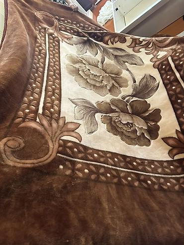 yorgan dosek satisi: Qalın flanel/plyuş yorğan - Material: yumşaq, tüksüz, isti saxlayan — 1