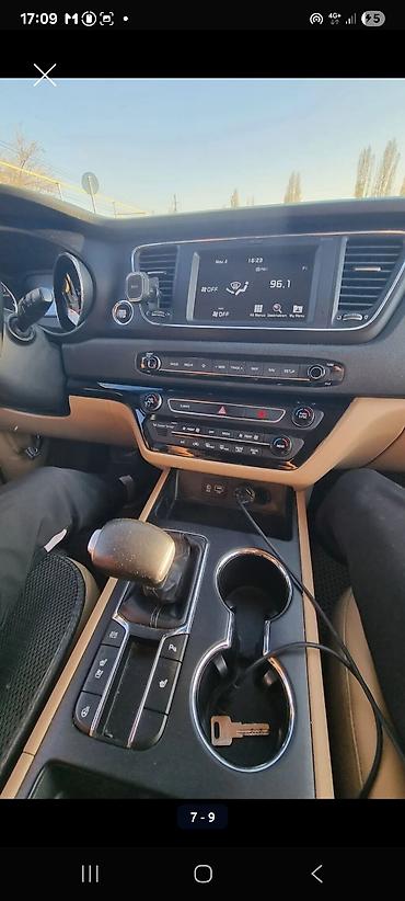 carnival: Kia Carnival: 2019 г., 2.2 л, Автомат, Дизель, Минивэн — 10