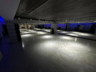 Офисы: Сдаю Офис, 204 м², В административном здании