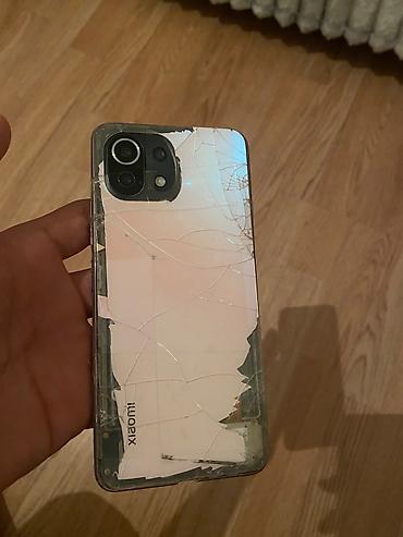 iphone 15 qiymeti: Xiaomi 11 Lite, rəng - Çəhrayı, 
 Qırıq — 2