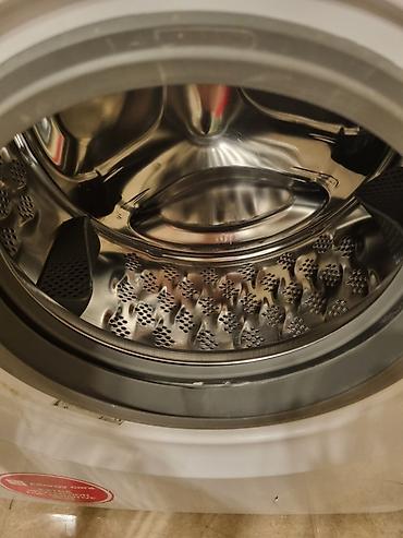 2nd hand phone: Regularno se ukljucuje, bubanj se okreće ali varniči. Za više — 5