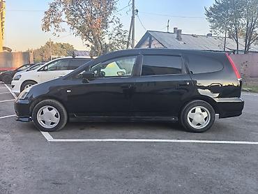 столик на срв: Honda Stream: 2003 г., 1.7 л, Автомат, Бензин, Минивэн — 8