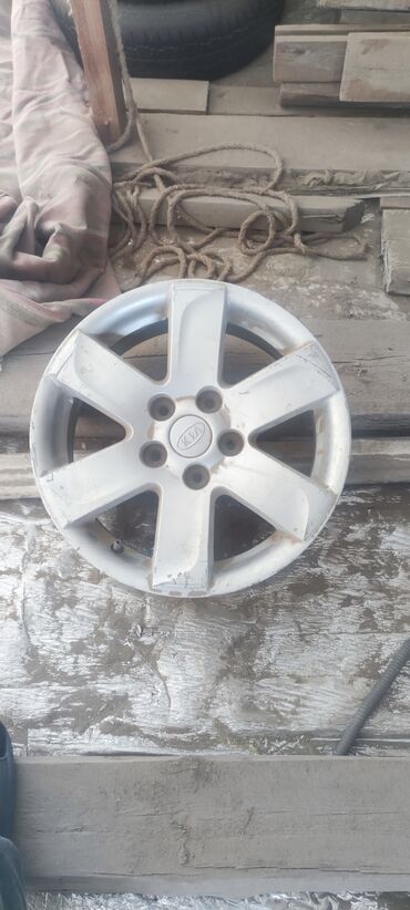 xarici disk: İşlənmiş Disk Kia R 16, 5 Boltlu