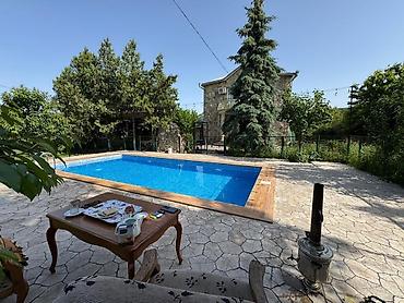 Bağ evlərinin kirayəsi: Qiymət Günü 400 Azn Quba Qəçreş Yolunda Villa bağ evi İcarəyə verilir — 13