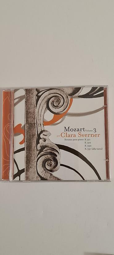 Kasete, CD i DVD: ★ Na prodaju kolekcija od komplet 5 kompakt diskova "Mozart por Clara — 7