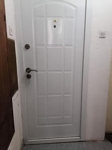 Dugoročno: IZDAVANJE: Garsonjera sa DVORIŠTEM i PARKINGOM – Kanarevo Brdo ​Izdaje — 1