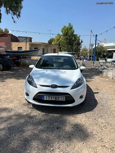 Ford: Ford Fiesta: 1.2 l. | 2010 έ. 100000 km. Χάτσμπακ