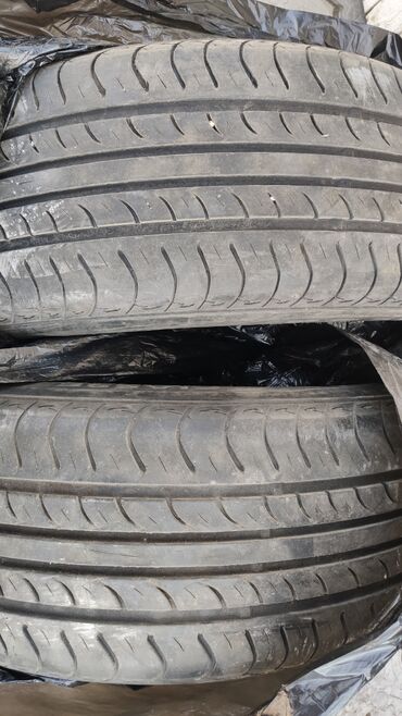 Шины: Шины 200 / 60 / R 15, Лето, Б/у, Комплект, Легковые, Корея, Roadstone