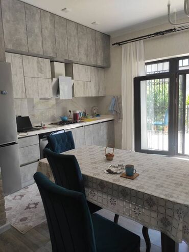 Həyət evləri və villaların satışı: 4 otaqlı, 200 kv. m, Yeni təmirli — 3