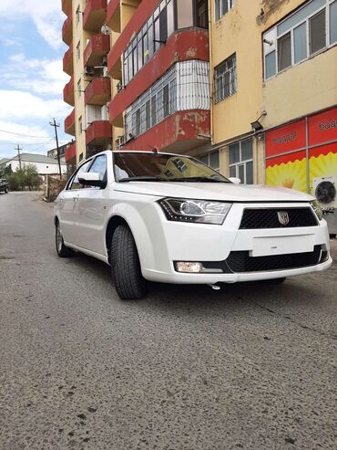 Iran Khodro: Iran Khodro : 1.7 l | 2022 il 51000 km Sedan