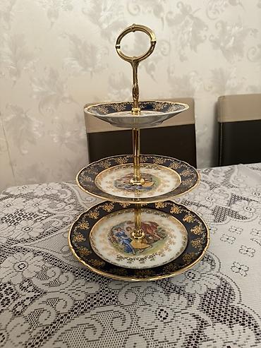 cerez: Tort və şiriniyyat qabı — 1
