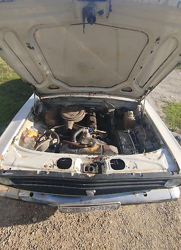 QAZ: QAZ 24 Volga: 2 l | 1987 il Sedan -da lalafo.az — 6 QAZ: QAZ 24 Volga: 2 l | 1987 il Sedan — 6