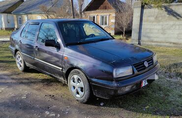 камаз кузув: Volkswagen Vento: 1993 г., 1.8 л, Механика, Бензин, Седан