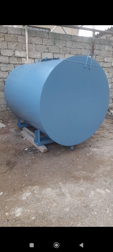 Baklar və çənlər: Bak, Metal, 5000 l l, İşlənmiş, Ödənişli çatdırılma, Ünvandan götürmə — 2