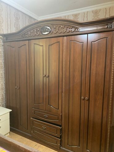 кухонный гарнитур бу: Двуспальная кровать, Малайзия, Б/у