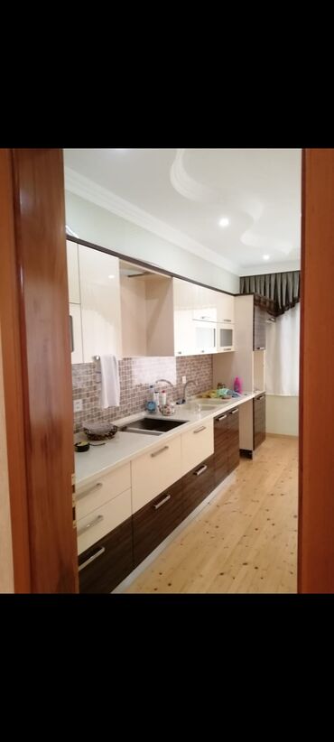 Həyət evləri və villaların satışı: 7 otaqlı, 230 kv. m, Kredit yoxdur, Yeni təmirli — 10