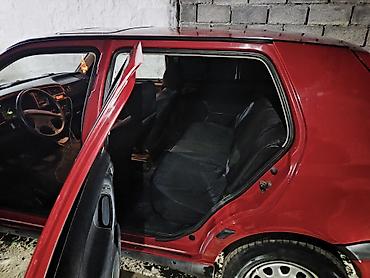 Volkswagen: Volkswagen Golf: 1994 г., 1.8 л, Механика, Газ, Хэтчбэк — 2