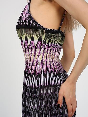 Повседневные платья: Платье размер 42-48/, ткань холодок, производство Индия, расцветок — 2