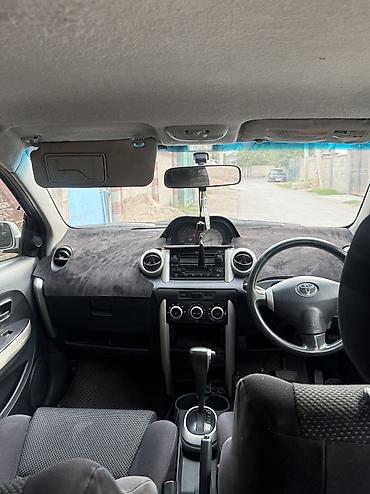 Toyota: Toyota Ist: 2003 г., 1.3 л, Автомат, Бензин, Хэтчбэк — 3