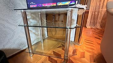 sutular: Tv altlığı - Material: qalın temperli şüşə səthlər, möhkəm metal — 3