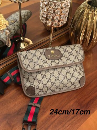 Çantalar: Əl çantası, Məşqçi, Yeni — 20