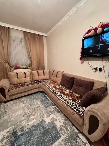 Rəflər: Künc divan, İşlənmiş, Açılan, Bazalı, Nabuk, Çatdırılma yoxdur