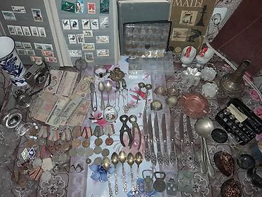 oğlan saatları: Kolleksiya üçün müxtəlif antik/vintaj əşyalar dəsti Tərkib — 1