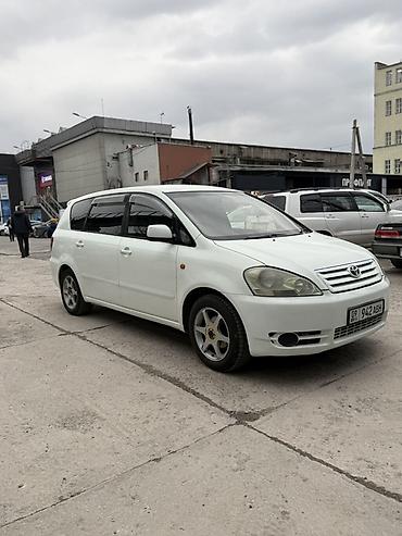 Toyota: Toyota Ipsum: 2001 г., 2.4 л, Автомат, Газ, Минивэн — 1