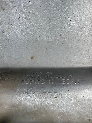hond: Бампер Honda, Б/у, Оригинал — 3