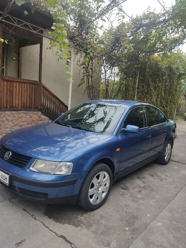 опель вектра с: Синий седан Volkswagen Passat, модель B5, с четырехдверным кузовом