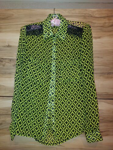 Köynək və bluzalar: Saroçka baha alinib .1defe geynilib .38 - 36 razmer.cox qeseng rengi — 3