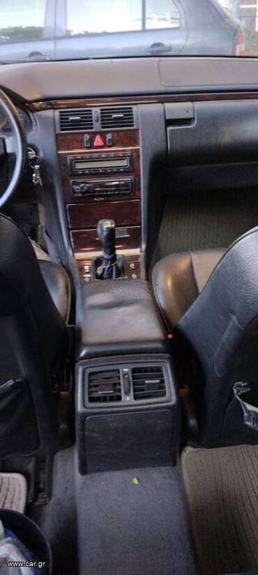 Mercedes-Benz: Mercedes-Benz E 200: 2 l. | 1999 έ. Λιμουζίνα — 3