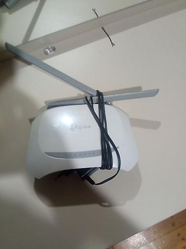 tv bix: TP-Link simsiz Wi‑Fi router Xüsusiyyətlər: - Model: TP-Link (ön — 2