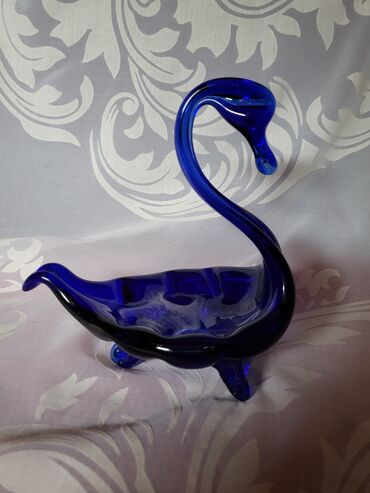 Ostali kućni dekor: Murano figura,pepeljara labud duvano staklo 70te. Figura,pepeljara — 4