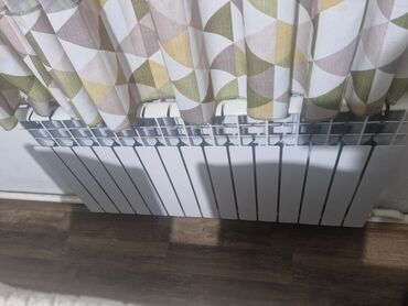 отопление батареи цена: Алюминиевые радиаторы отопления и полотенцесушитель (водяной) каждая