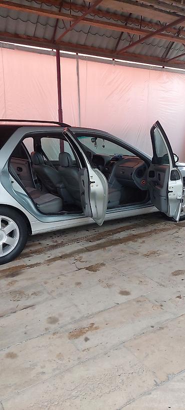 koreyadan avtomobil getirmek: Renault Laguna: 2 l | 2000 il 270000 km Universal — 3