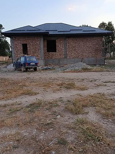 Другое для крыш: Профессиональный монтаж и ремонт кровли и навесов Что делаем: - — 14
