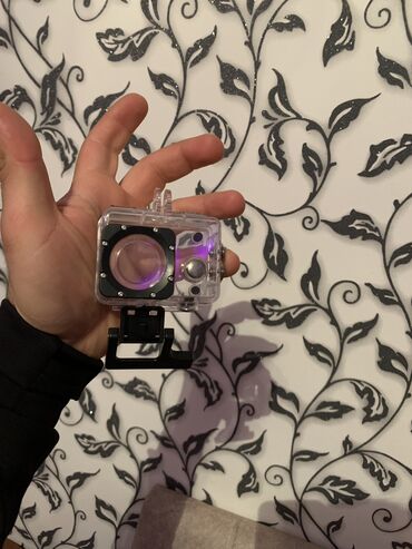 Videokameralar: Kask üçün kamera satılır ideal vəziyyətdə xaricdən gəlib demək olarki
