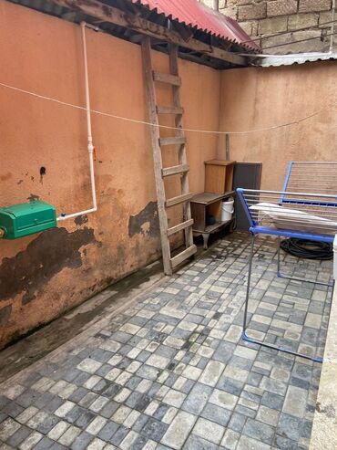 Həyət evləri və villaların satışı: Merdekanda merkezde 3 otaqli stansiyada mektebe baxçaya aptekə -da lalafo.az — 3 Həyət evləri və villaların satışı: Merdekanda merkezde 3 otaqli stansiyada mektebe baxçaya aptekə — 3