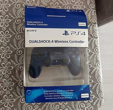sony video: Playstation 4 Pro satılır. 1 original pult ilə yeni kimidir. Çox az — 2