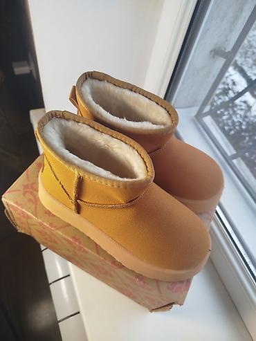 Угги: Женские новые угги — Утеплённый. Продаю стильные и невероятно — 3