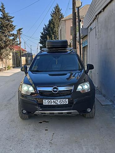Opel: Opel Antara SUV - Kuzov: Qara rəng, ön xrom radiator barmaqlığı — 1