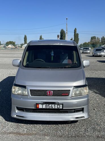 продажа трактор: Honda Stepwgn: 2002 г., 2 л, Автомат, Бензин, Вэн/Минивэн