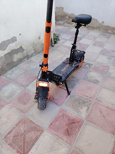 2070 super: İşlənmiş Elektrik samokat > 12", 751 - 1000 Vt, > 45 km/s, Ünvandan götürmə — 1