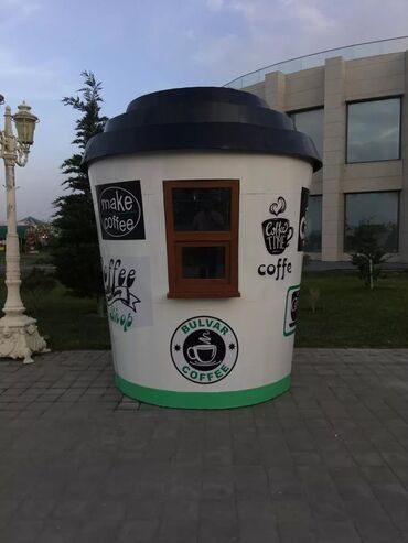 Digər restoran, kafe avadanlığı: Coffee shop koshk 1500 Azn. Ideal veziyyetde. Unvan Kurdemir. Yolun