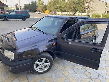 jak авто: Volkswagen Golf: 1992 г., 1.8 л, Механика, Бензин, Хэтчбэк — 2