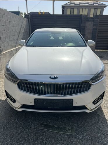 срочно продам авто в связи с переездом: Kia K7: 2018 г., 3 л, Газ, Седан
