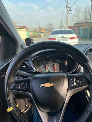 Chevrolet: Chevrolet Spark: 2018 г., 1 л, Вариатор, Бензин, Хэтчбэк — 14