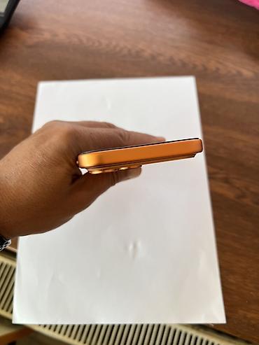 Apple iPhone: IPhone 17 Pro Max, 256 GB, Narıncı, Face ID — 6