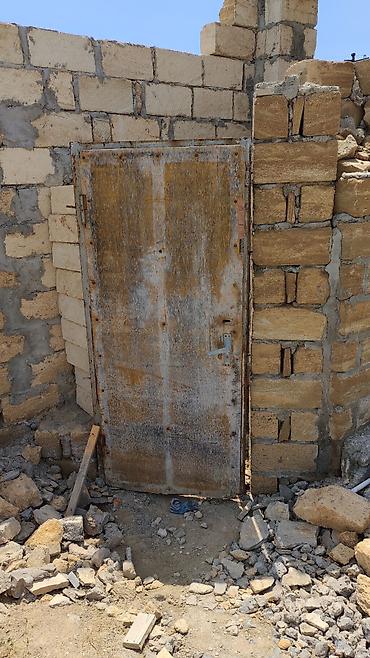 darvaza qapilar: Metal qapılar və darvazalar dəsti - Material: qalın metal təbəqədən — 1
